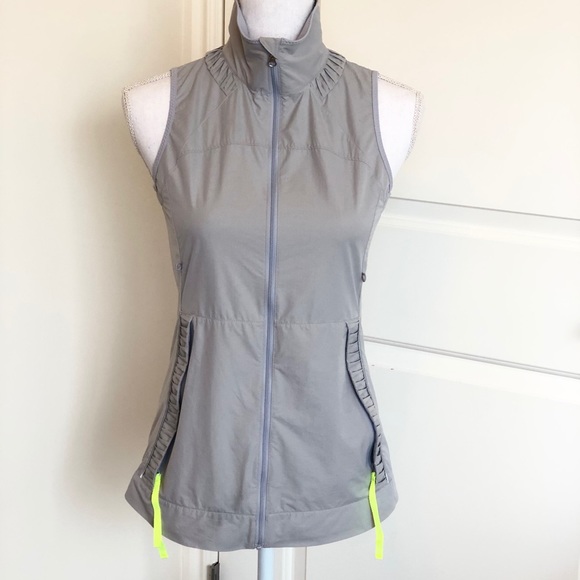 Lululemon The Best Vest Jacket - Picture 3 of 3
